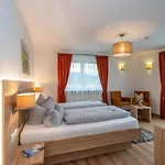 Boutique Angerer 3* 施塔费尔湖畔穆尔瑙